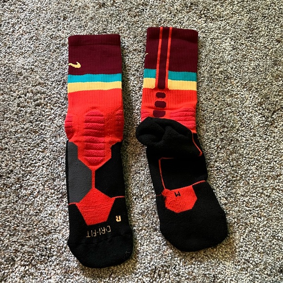Used Nike Elite Socks - Picture 3 of 5